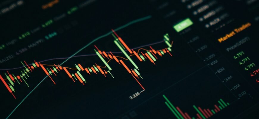 Биткоин завершает июль в плюсе: почему август может остаться волатильным
